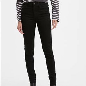 Levi’s 720 super skinny jeans black sz 30